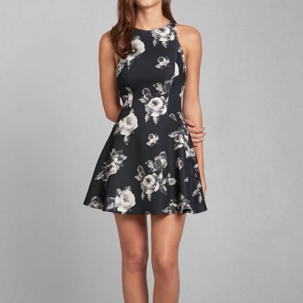 Abercrombie & Fitch Larissa Skater Dress Floral Print Scuba Material- Size M